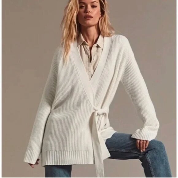 NWT $298 RAILS Ivory Chunky Nora Belted Merino Wool Cashmere Sweater L  XL - Picture 1 of 8